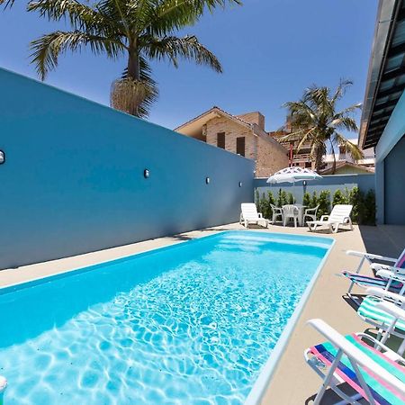 Casa Patta - 05 Dormitorios, Com Piscina. 邦比尼亚斯 外观 照片