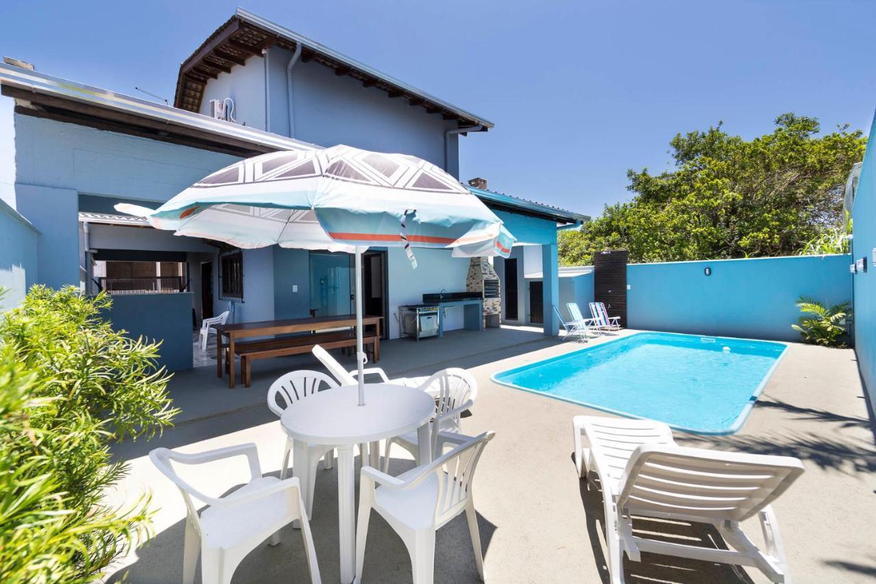 Casa Patta - 05 Dormitorios, Com Piscina. 邦比尼亚斯 外观 照片